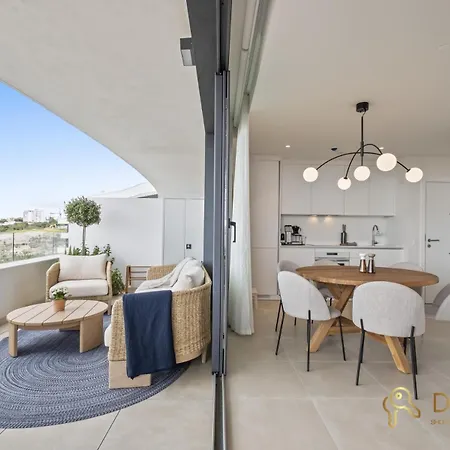 Higueron West Sea View Apartment *